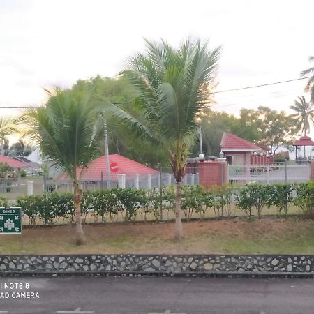Pd Laguna Homestay Red Port Dickson Exterior foto